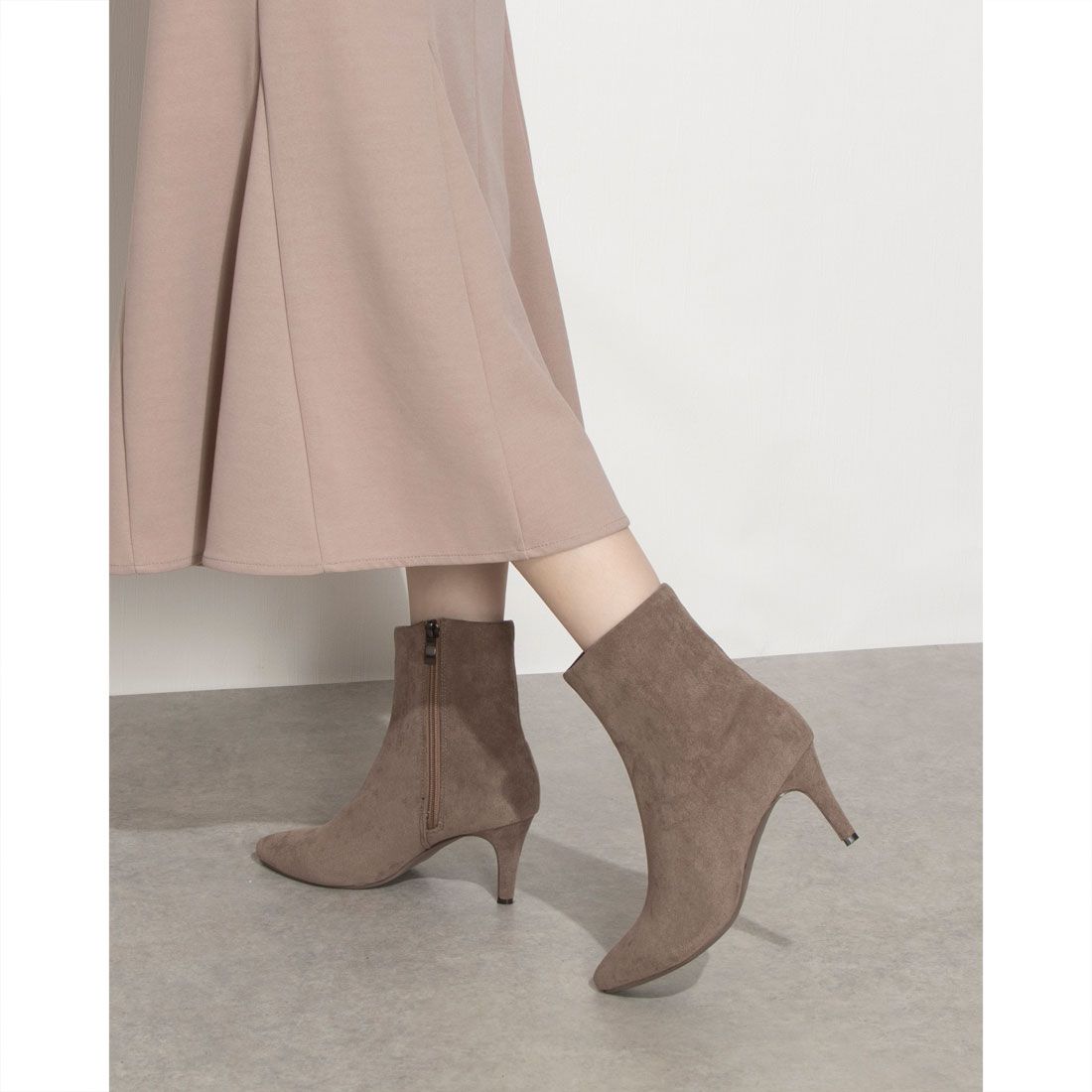 メタルルージュ Metal Rouge ポインテッドトォ ストレッチショートブーツ