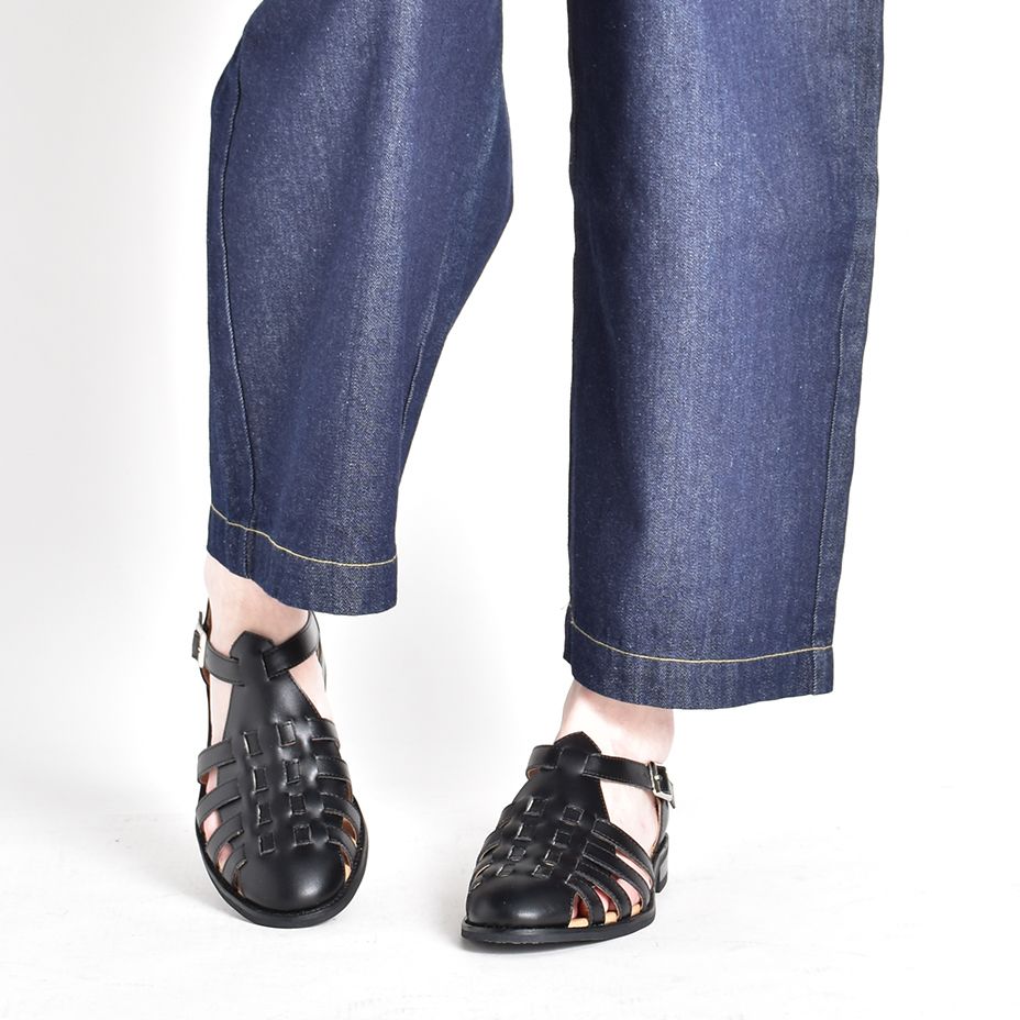 シュベック SVEC レザーグルカサンダル