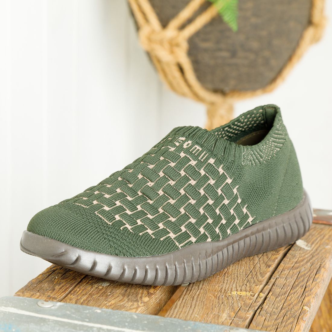 ゴムゴム Gomu56 ニットスニーカー