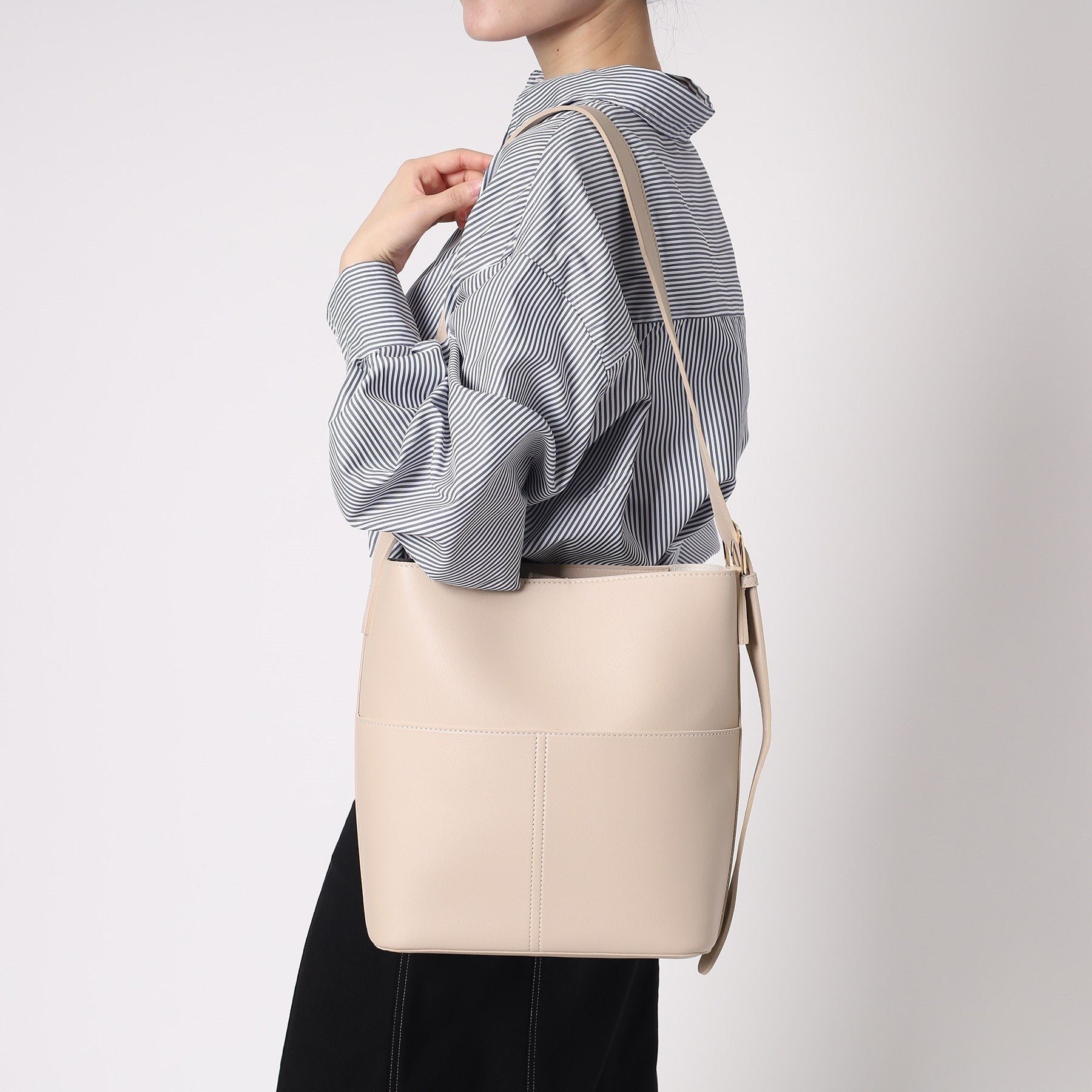 オーバータッシェ Ober Tashe カングーショルダー (キャメルブラウン(041)) キャメルブラウン(041)