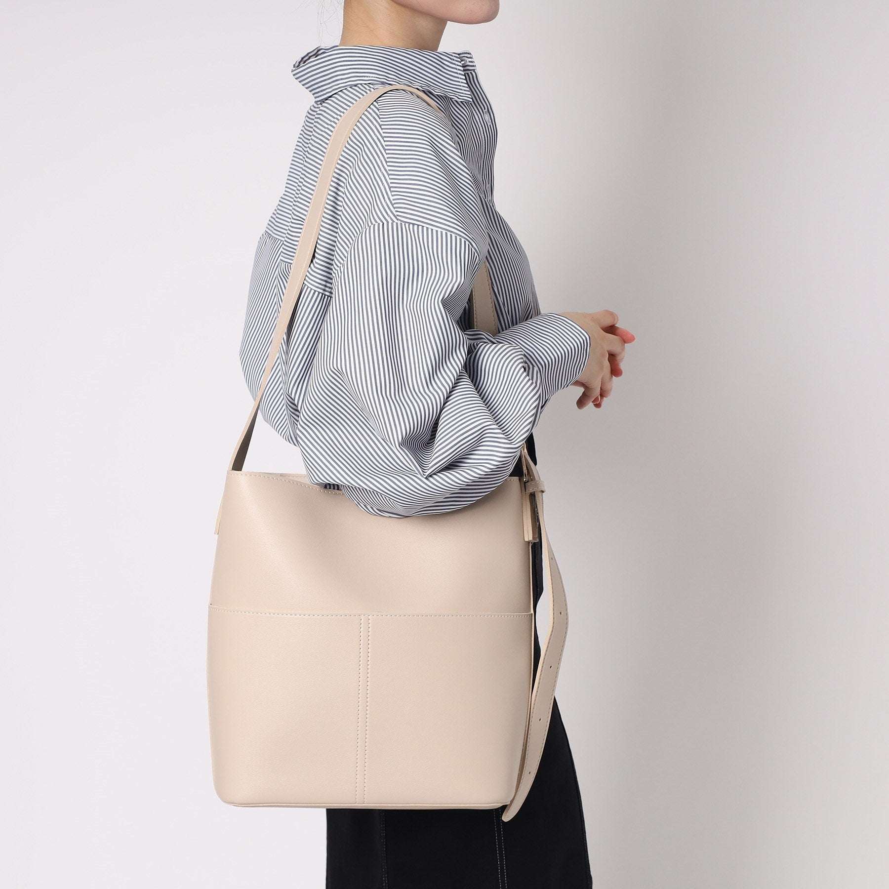 オーバータッシェ Ober Tashe カングーショルダー (キャメルブラウン(041)) キャメルブラウン(041)