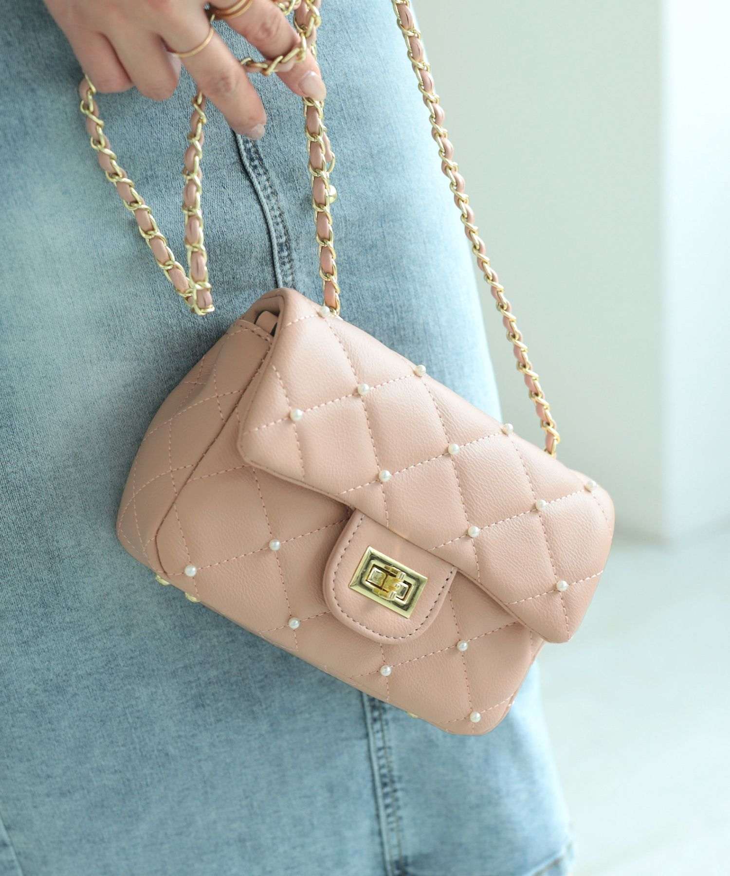 ジュリアブティック JULIA BOUTIQUE パールキルティングミニバッグ24102