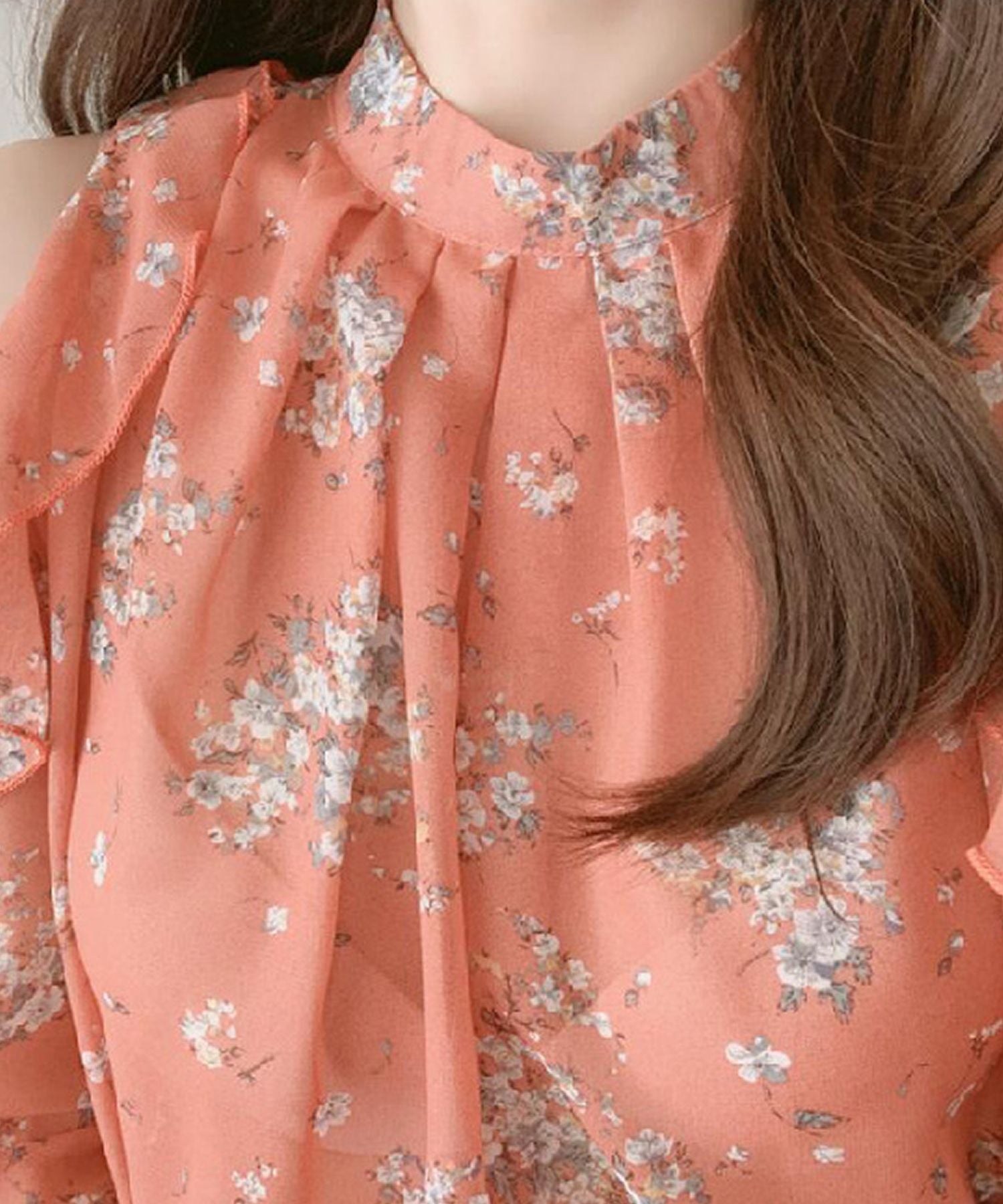 グランディール Grandeir オープンショルダー小花柄シフォンブラウス