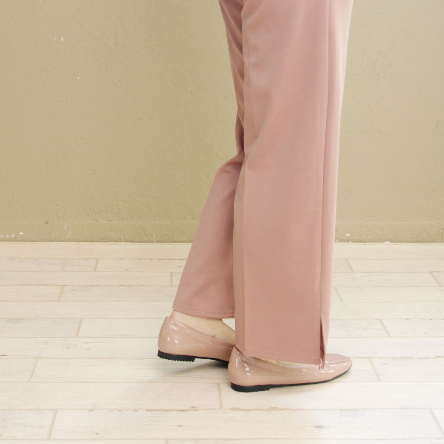 グランドフルール grandfleur 【晴雨兼用】スクエアトゥのローファーパンプス