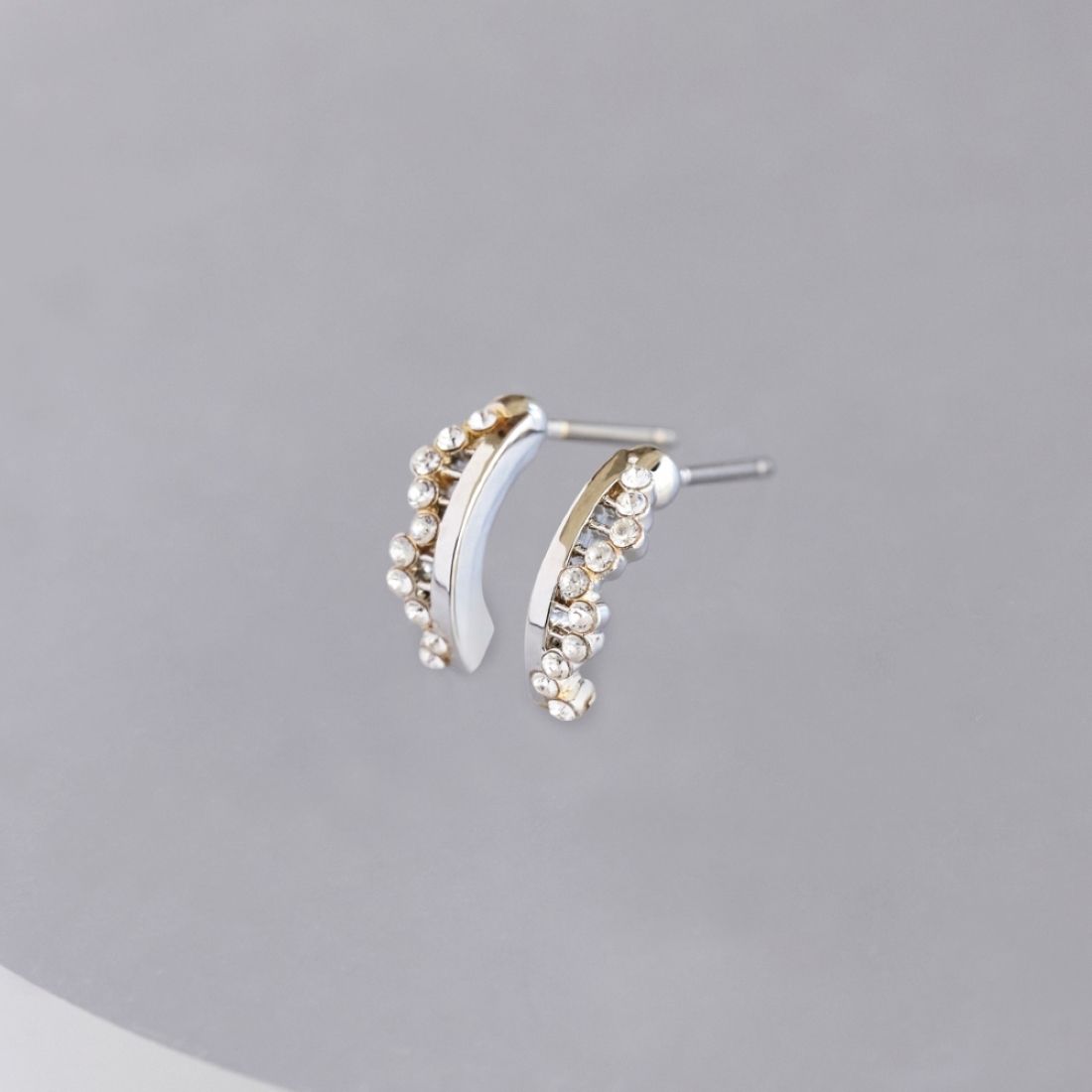 フィービィー Phoebe 【金属アレルギー対応】ミルキーウェイピアス