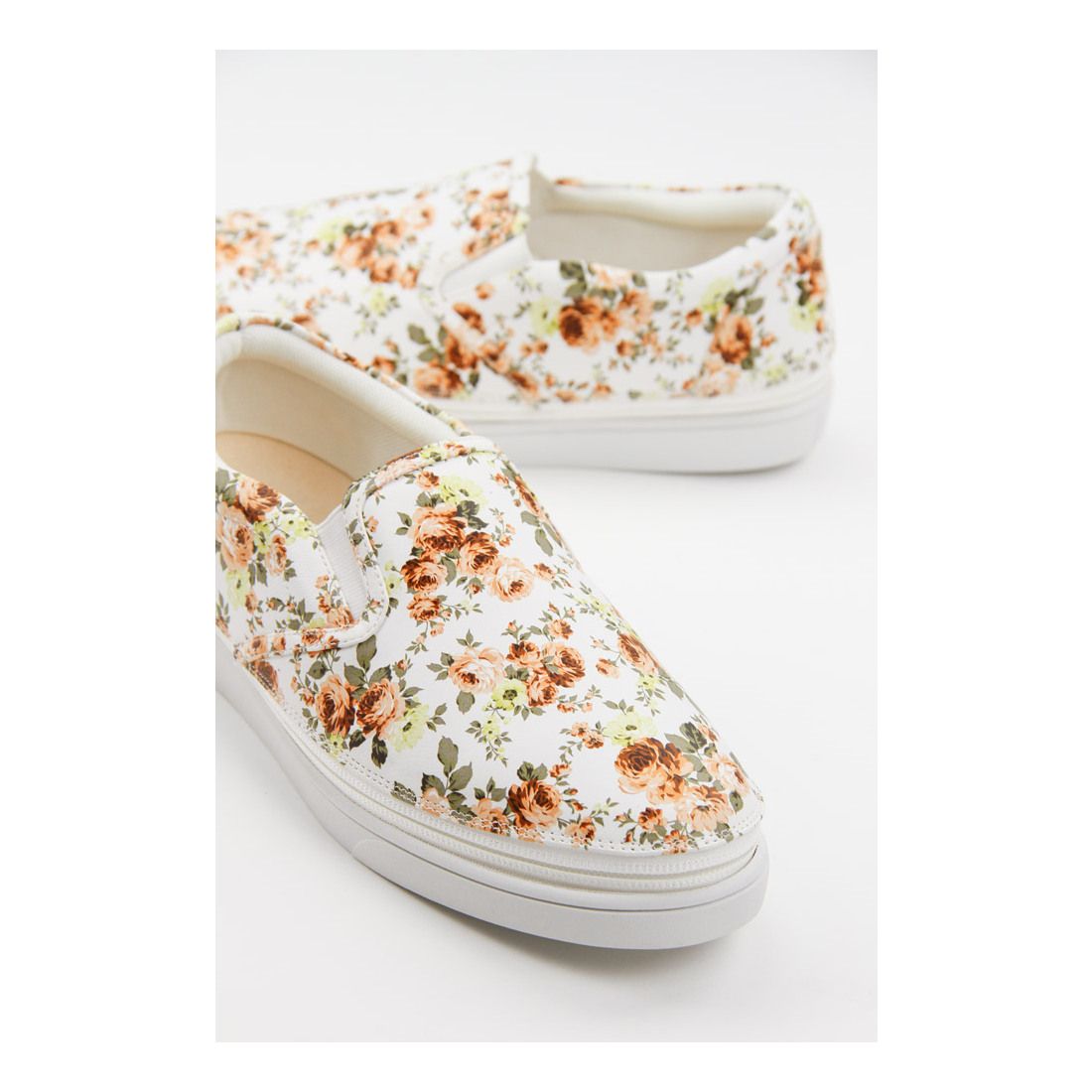 ジョニーアンドジェシー Johnny & Jessy フラワー柄ゴムスリッポン