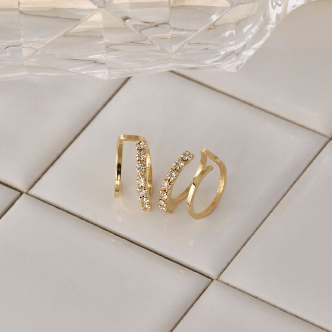 フィービィー Phoebe グリーミングビジューイヤリング