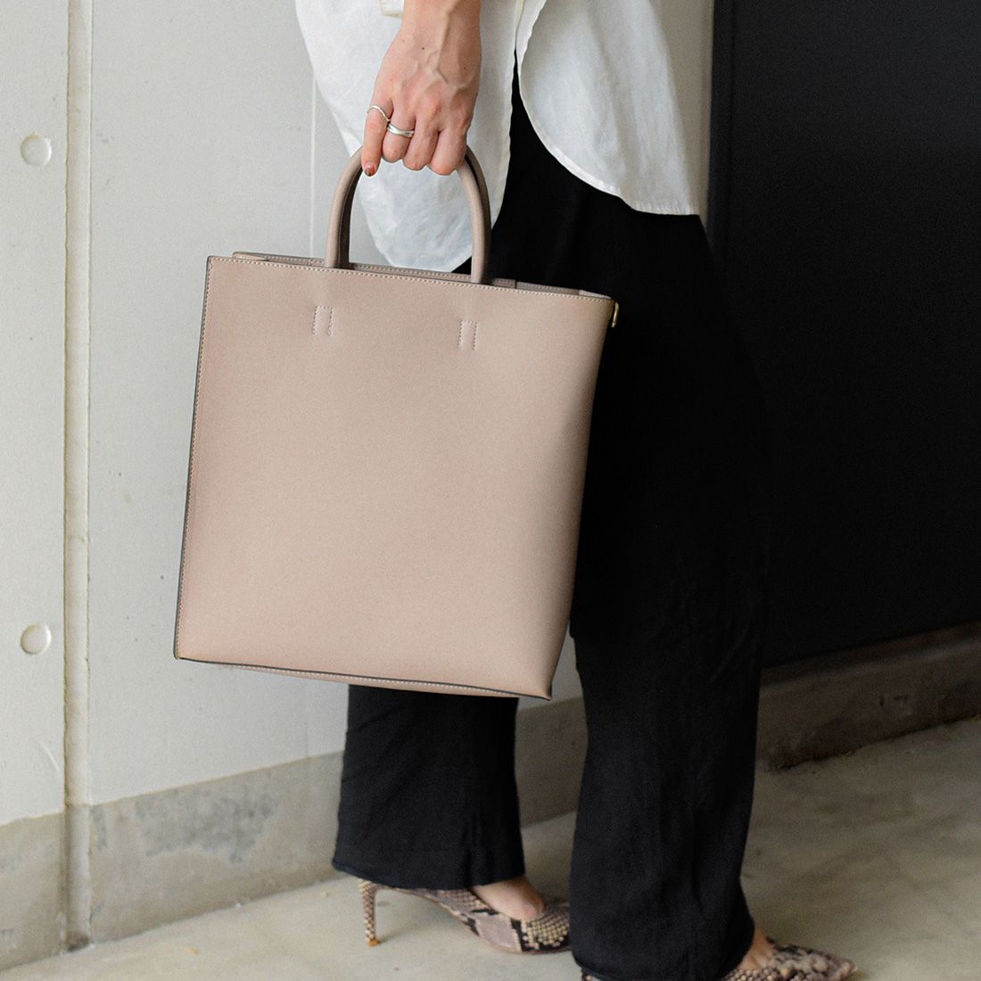 スタイロ styiro ソフトスクエアトートバッグ