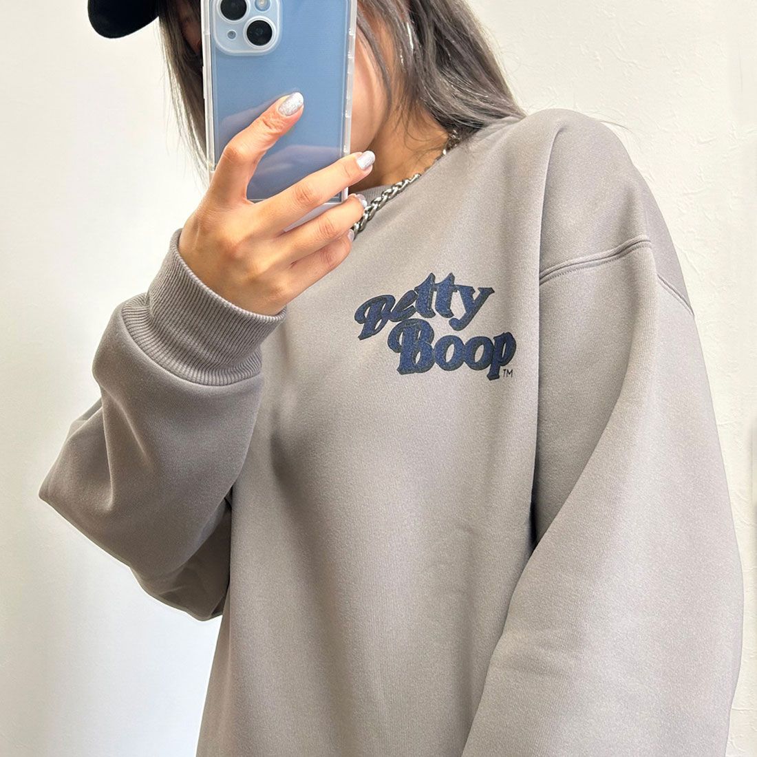 ノンヘッジ non-hedge BETTYプリント裏起毛プルオーバー