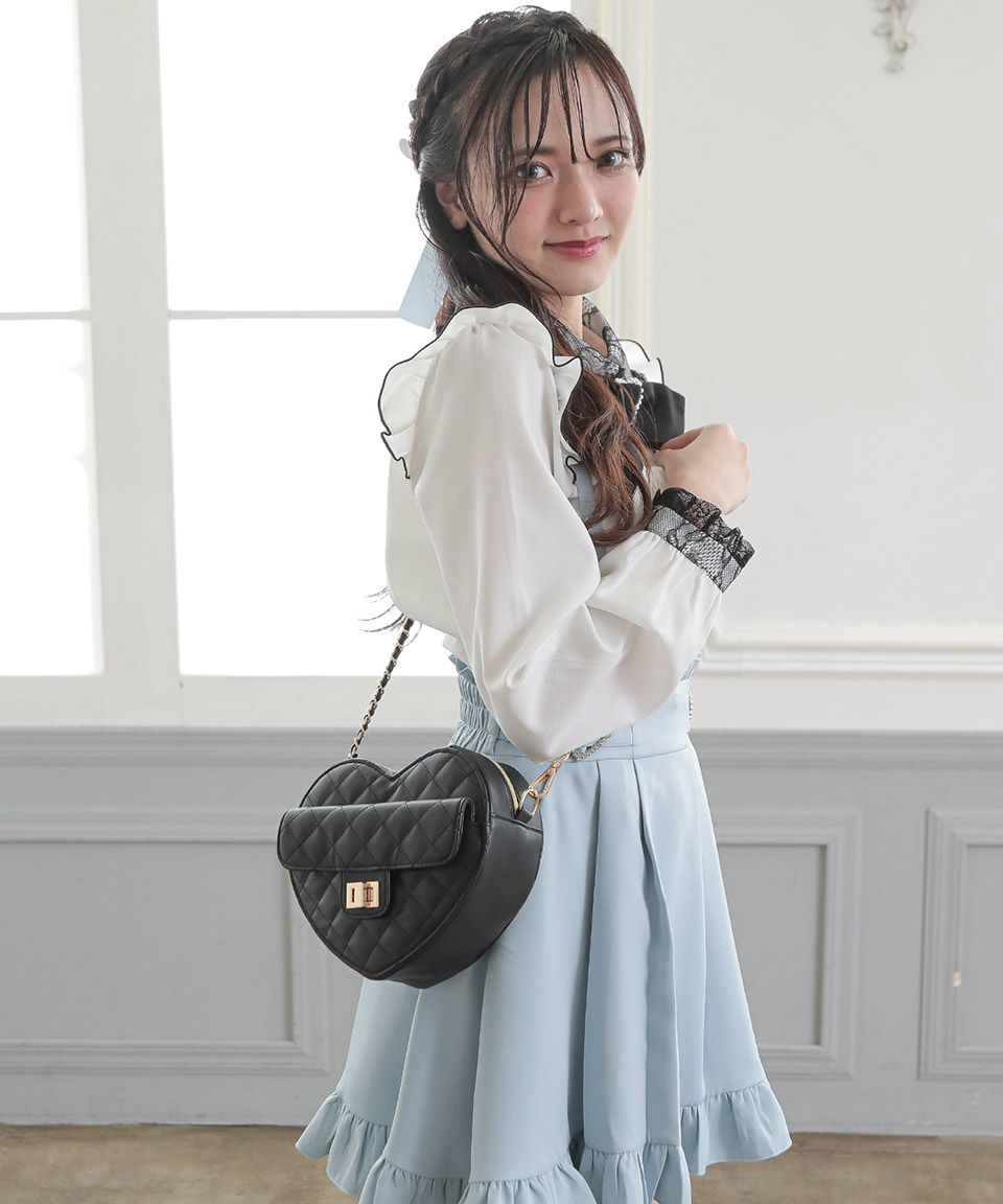 アルトローズ ALTROSE キルティング キルト ショルダーバッグ ハート ラブ