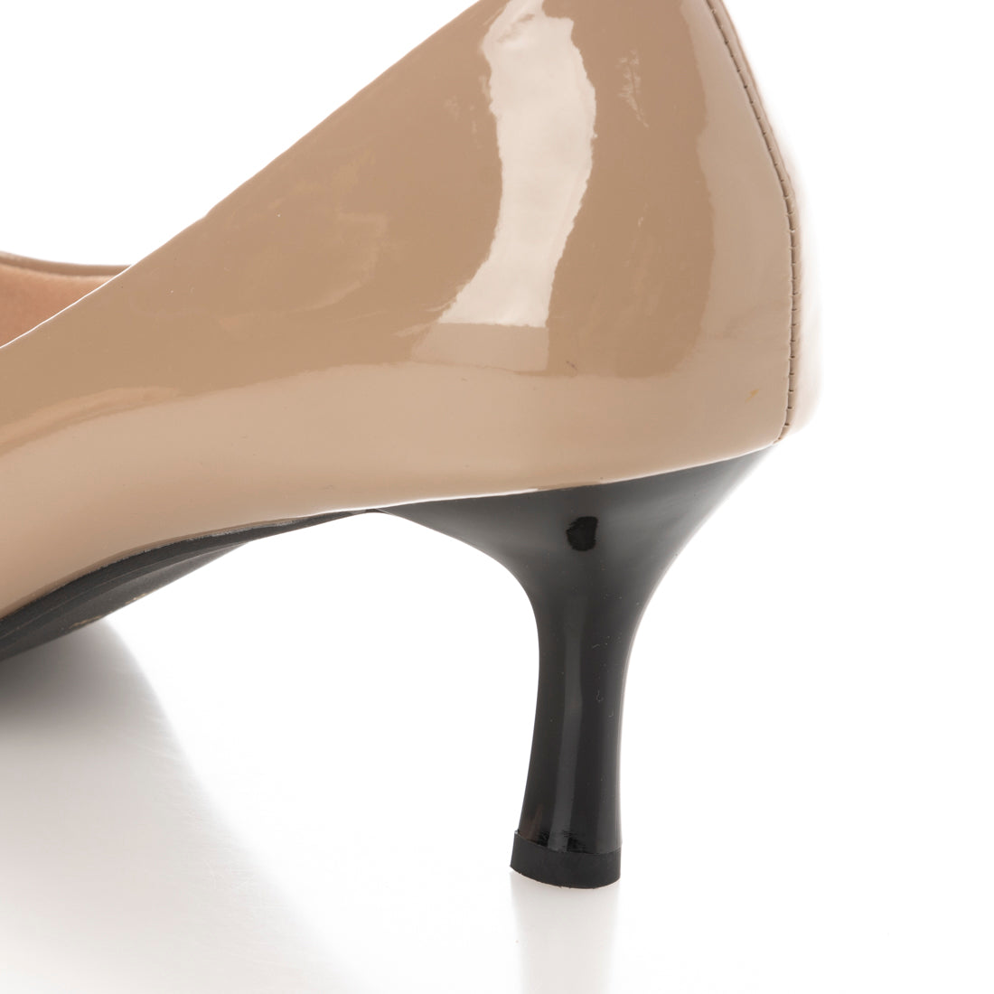 メヌエ Menue ふわっふわの履き心地 ポインテッドトゥ パンプス (2034グレージュen) 2034グレージュen