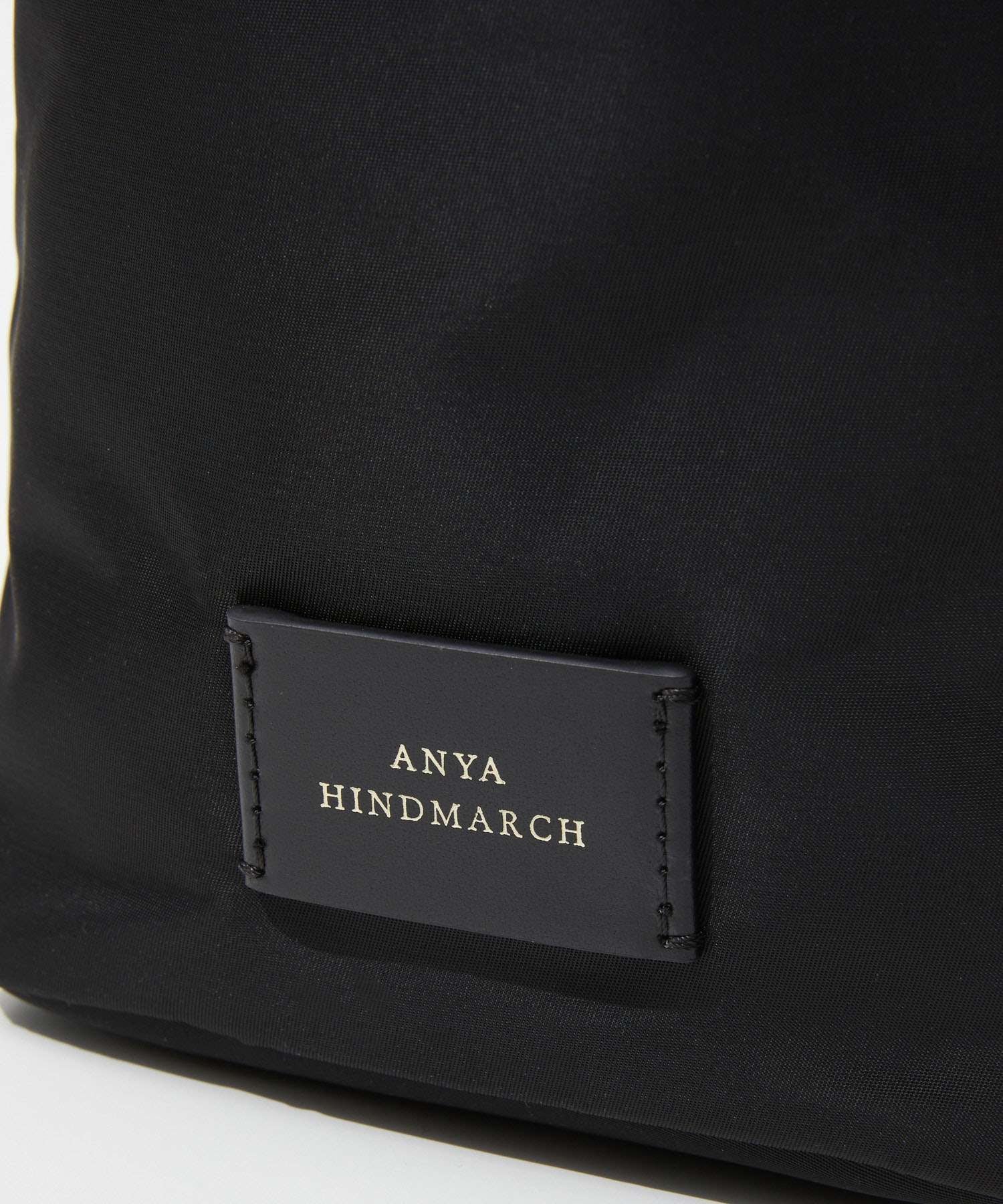 アニヤハインドマーチ Anya Hindmarch 5050925 193566 Drawstring Pouch Eyes in ECONYL regenerated Nylon レディース アイズ ドローストリング コスメポーチ
