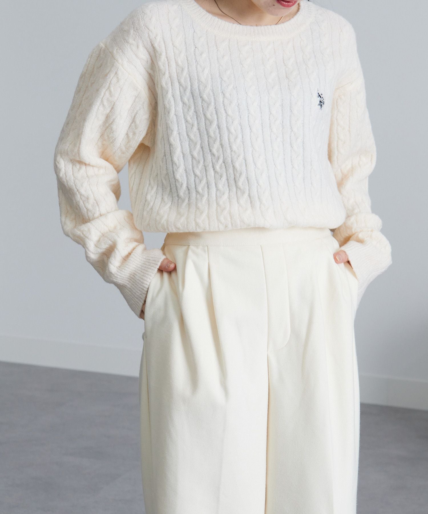 ラナン Ranan <U.S.POLO ASSN./ユーエスポロアッスン> ワンポイントケーブルニット