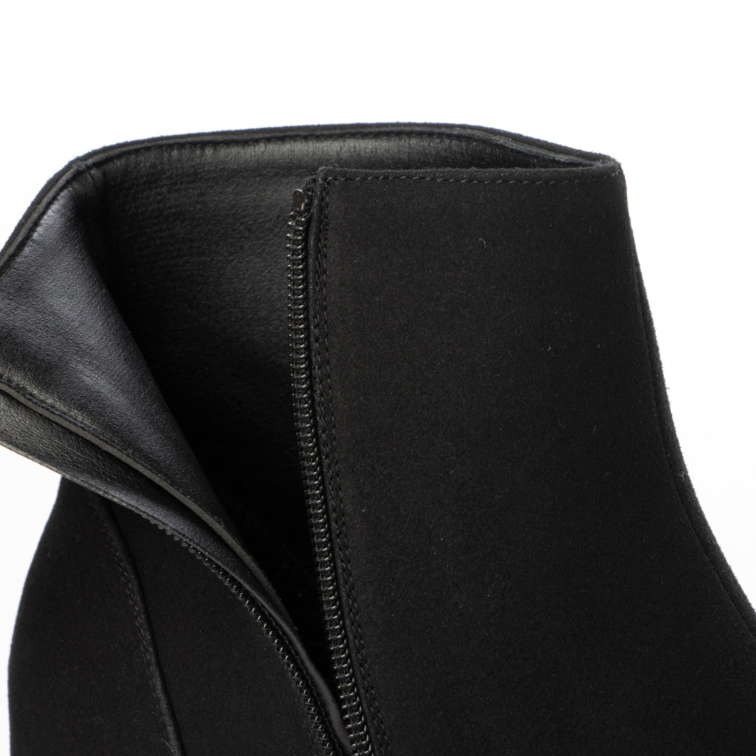 SFW ラブハンター LoveHunter ハイヒールショートブーツ/6814 (ブラックスエード) ブラックスエード