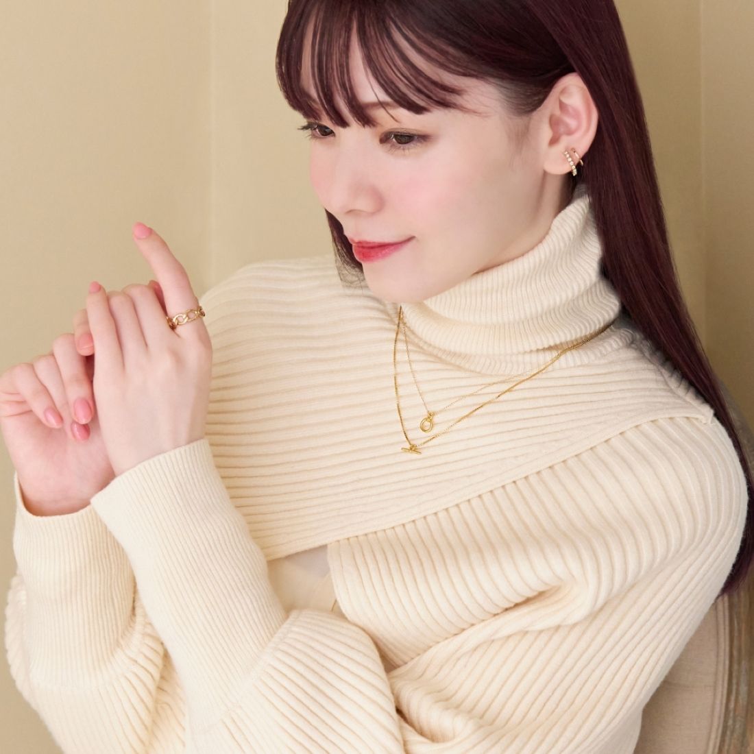 フィービィー Phoebe グリーミングビジューイヤリング