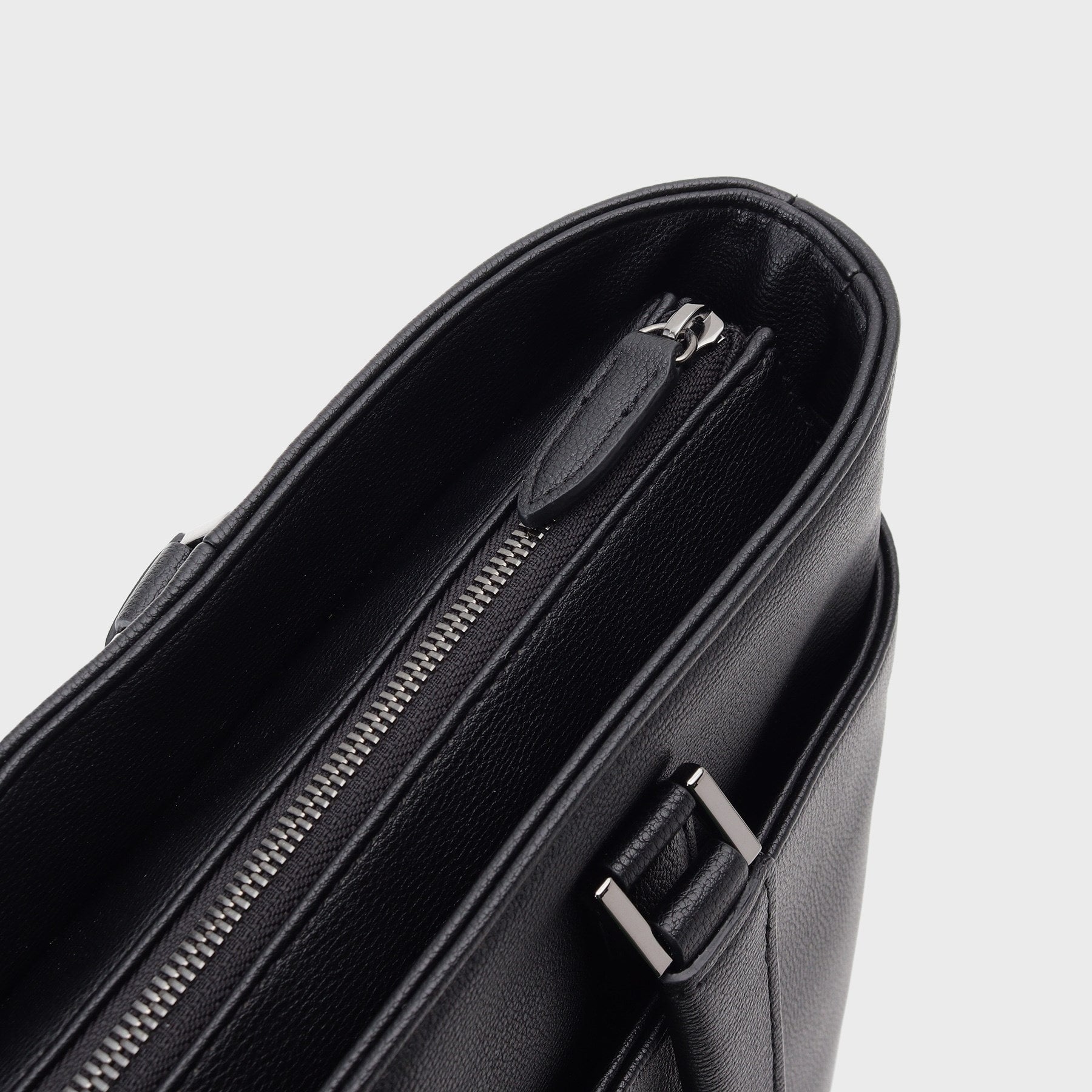 タケオキクチ TAKEO KIKUCHI スマート モノトーントートバッグ (ネイビー) ネイビー(093)