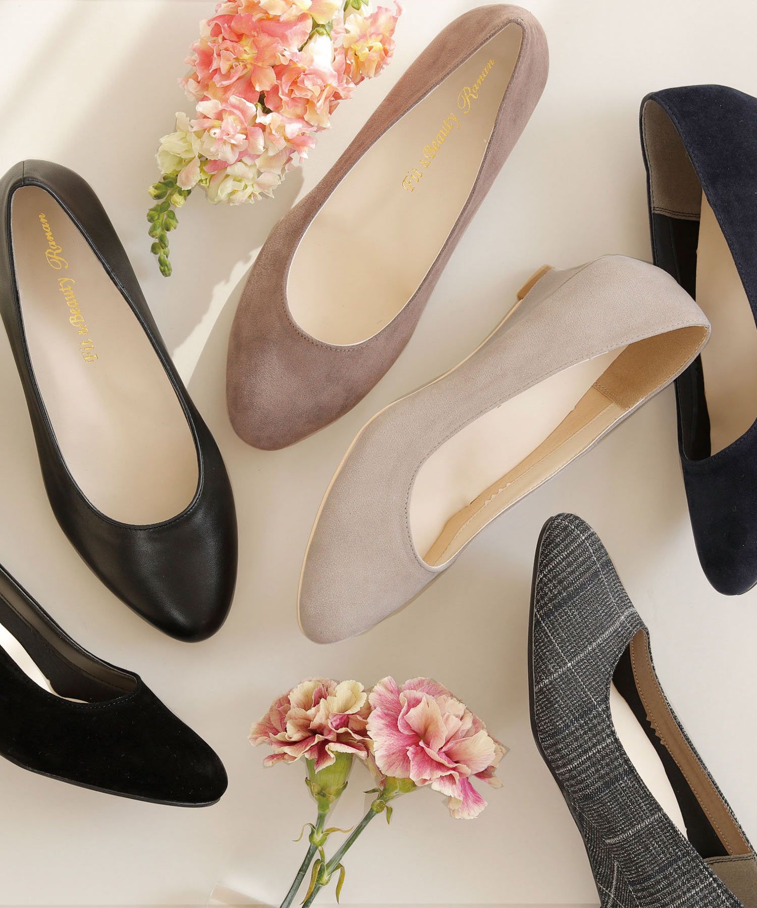 ラナン RANAN 幅広ゆったりアーモンドトゥウェッジパンプス