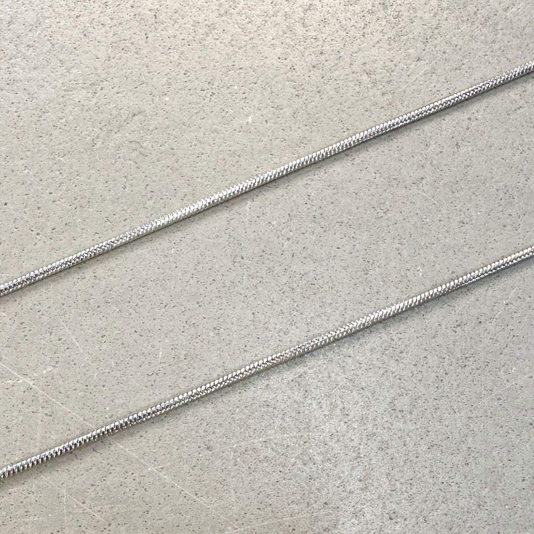 シーアールビー CRB ストーンネックレス