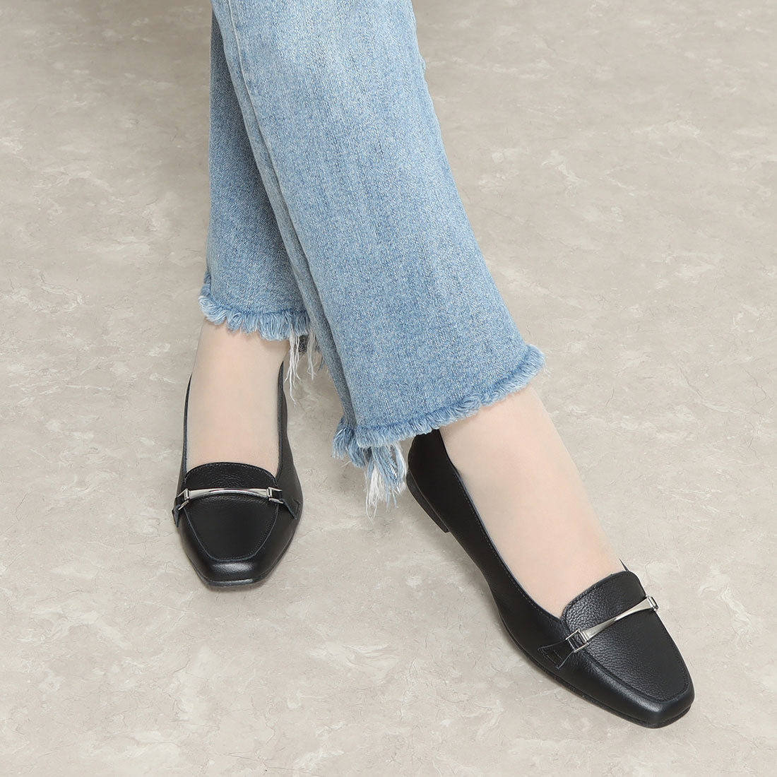 アイケープラス IKplus 【日本製】【ネット限定】【 天然皮革 】 本革 スクエアトゥブラック ビットローファー K131 ■ブラックシュリンク■ 天然皮革ブラック シュリンク