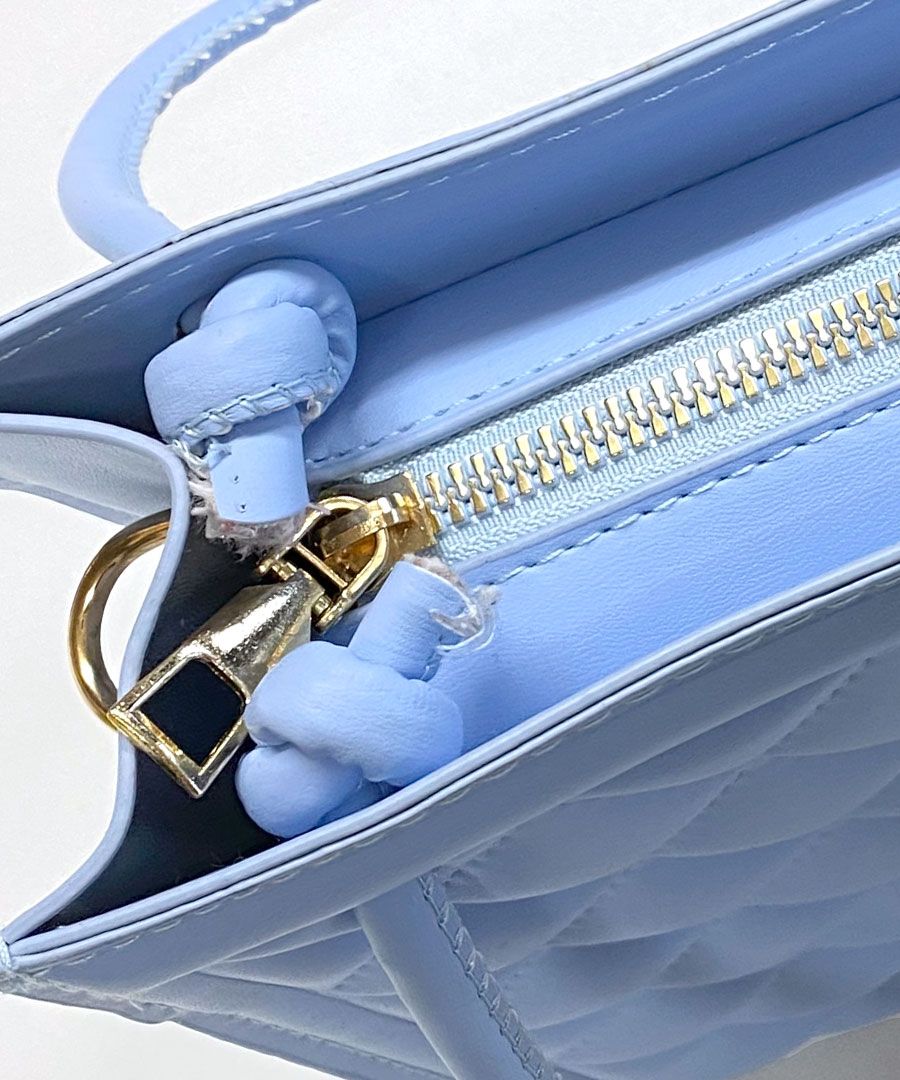 リフ Riff 洗練されたキルティングステッチ ミニ 2WAY ハンドバッグ 鞄 かばん PUレザー レザー風 レザー調 無地