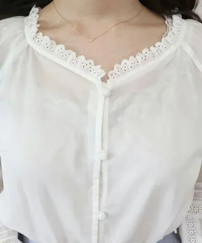 大人フェミニン｜パンチングレースベルスリーブトップス