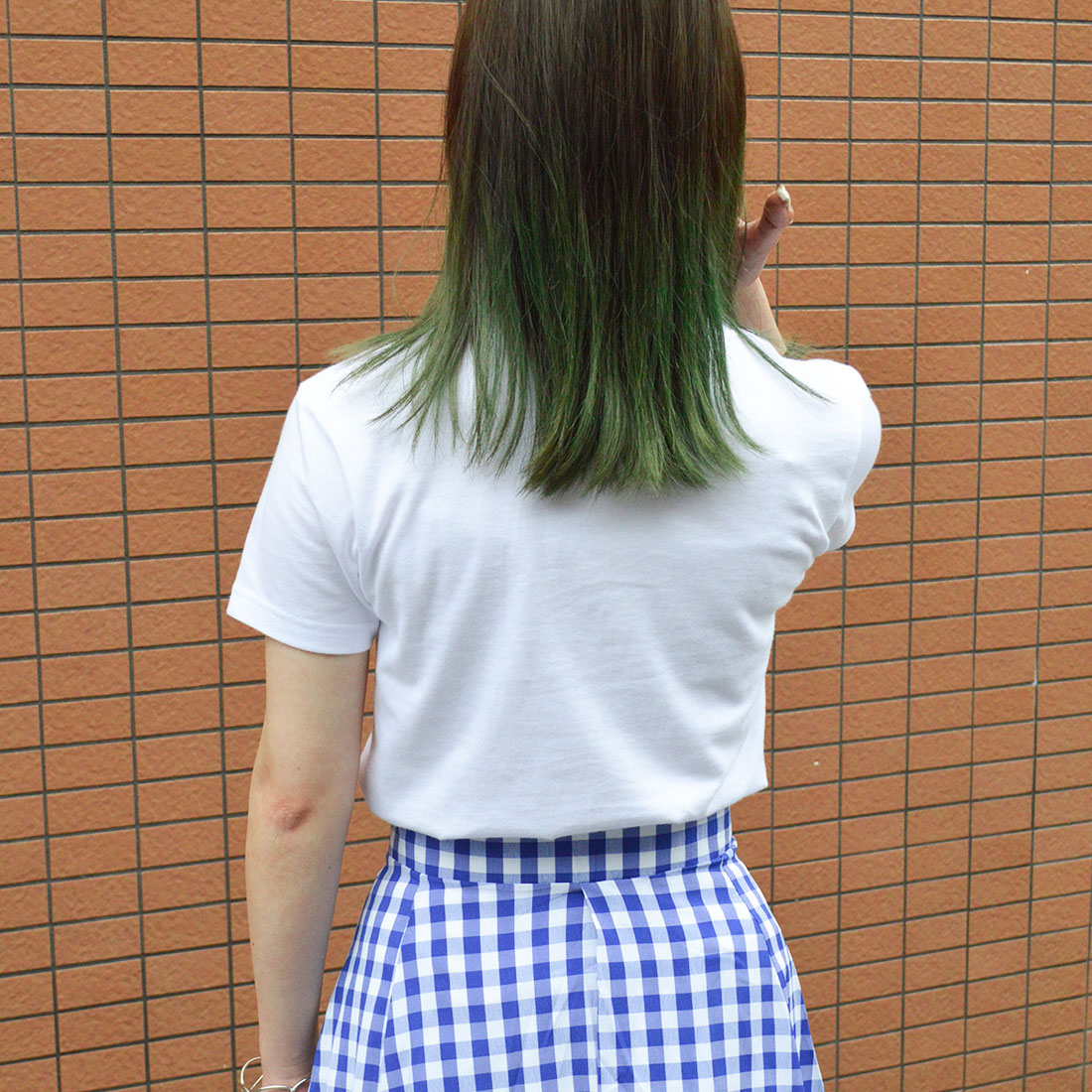 アンドソワレ &soiree 刺繍ロゴレタリングTシャツ