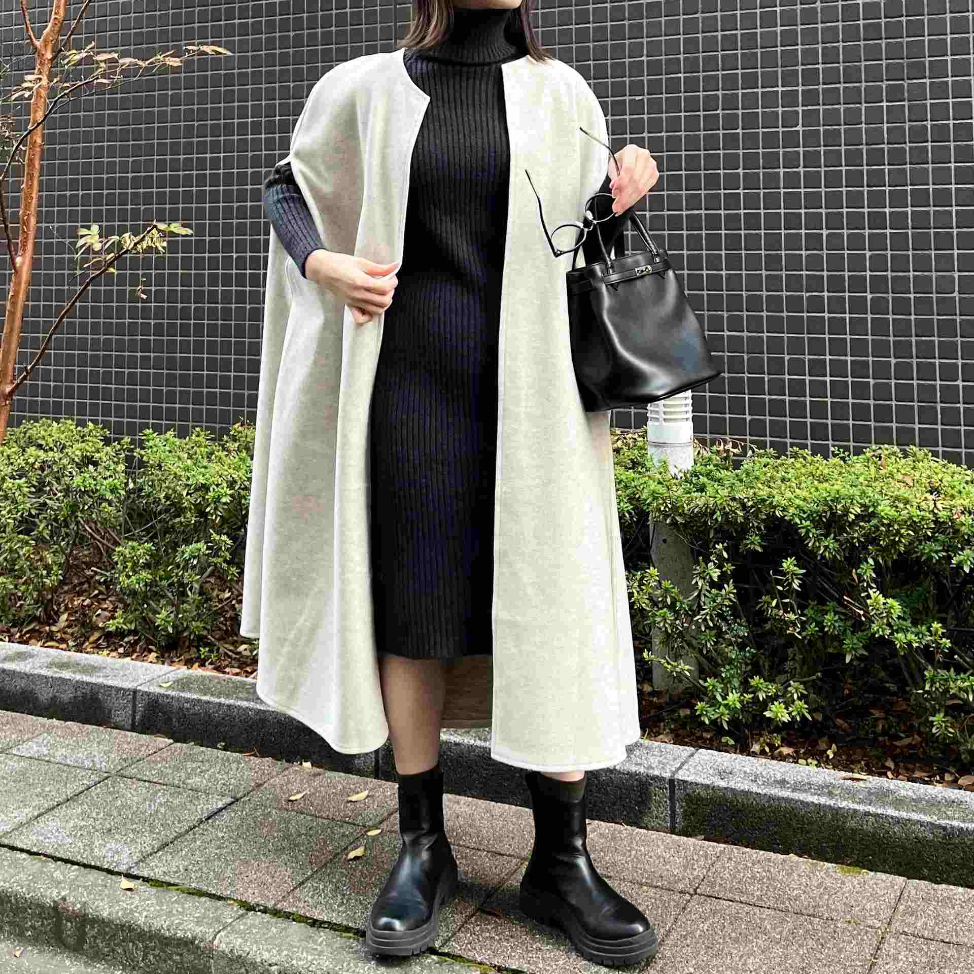 AndoSoulé和Soiree Turtle脖子肋骨編織一件