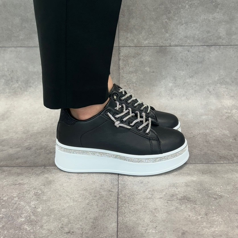 シューズインクローゼット Shoes in Closet -シュークロ- 厚底 ラインストーン スリッポン スニーカー 6432