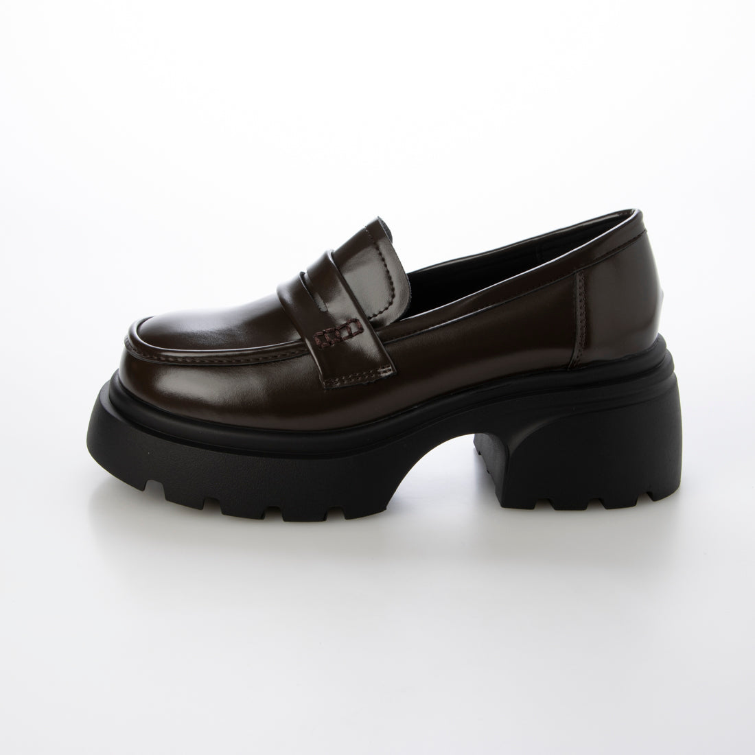 Shoes in Closet - Shukuro - Lightweight Thick Sole Tank Sole Heel Up Coin Loafer 774