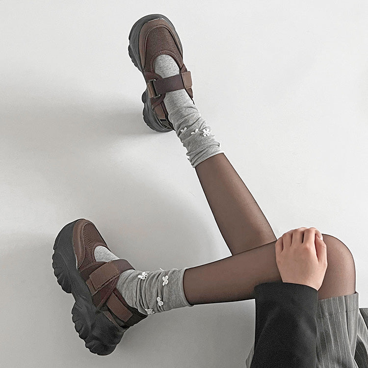 シューズインクローゼット Shoes in Closet -シュークロ- 軽量厚底 ボリュームソール ベルクロストラップ  サンダルライク スニーカー 2419 （ダークブラウン） ダークブラウン