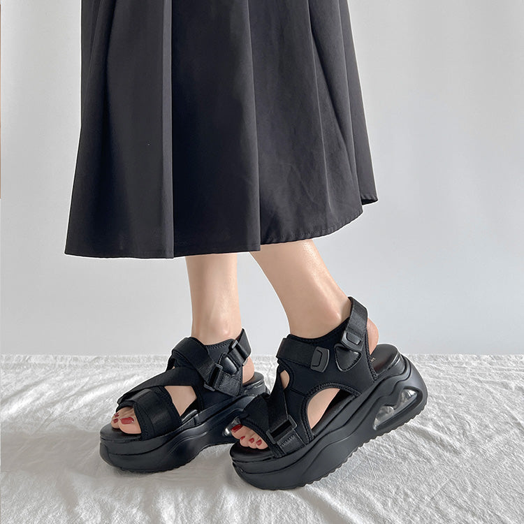 シューズインクローゼット Shoes in Closet -シュークロ- 厚底 ボリュームソール ベルクロ スポーツサンダル 2472 （ブラック） ブラック