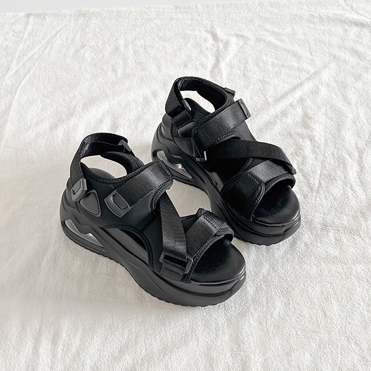 シューズインクローゼット Shoes in Closet -シュークロ- 厚底 ボリュームソール ベルクロ スポーツサンダル 2472 （ブラック） ブラック