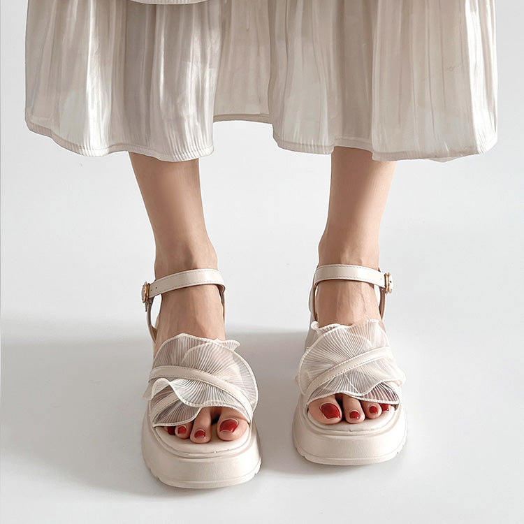 シューズインクローゼット Shoes in Closet -シュークロ- 軽量厚底 チャンキーヒール チュール フリル サンダル 5985 （アイボリー） アイボリー