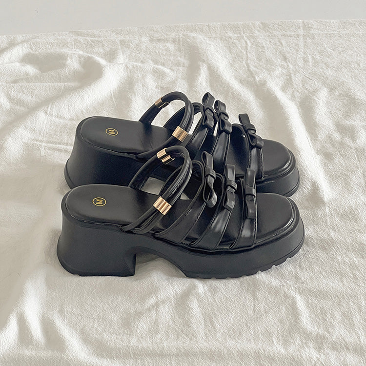 シューズインクローゼット Shoes in Closet -シュークロ- 軽量厚底 2WAY メニーリボン ヒール サンダル 5992 （ブラック） ブラック