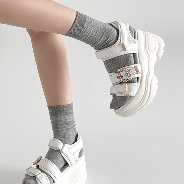 シューズインクローゼット Shoes in Closet -シュークロ- 超軽量厚底 スタイルアップソール  ビジューバックル スポーツサンダル 5989 （ホワイト） ホワイト