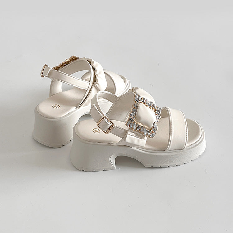 シューズインクローゼット Shoes in Closet -シュークロ- 厚底 ビジューバックル ヒールアップソール サンダル 5923 （ベージュ） ベージュ