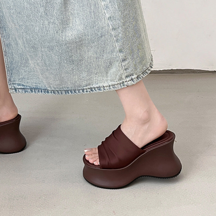 シューズインクローゼット Shoes in Closet -シュークロ- 軽量厚底 ボリューム 変型プラットフォーム ミュールタイプ サンダル 582 （ダークブラウン） ダークブラウン
