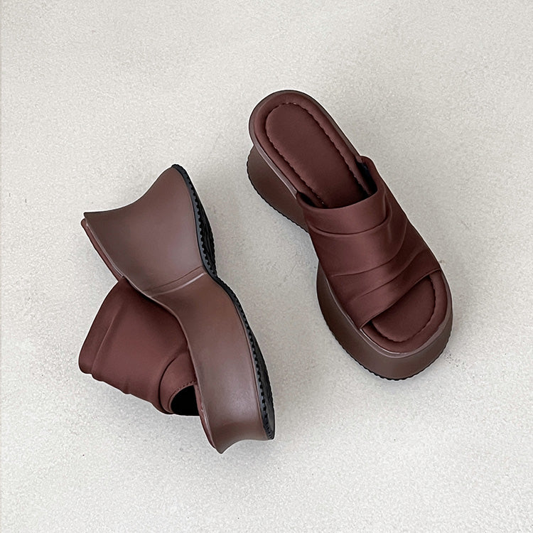 シューズインクローゼット Shoes in Closet -シュークロ- 軽量厚底 ボリューム 変型プラットフォーム ミュールタイプ サンダル 582 （ダークブラウン） ダークブラウン