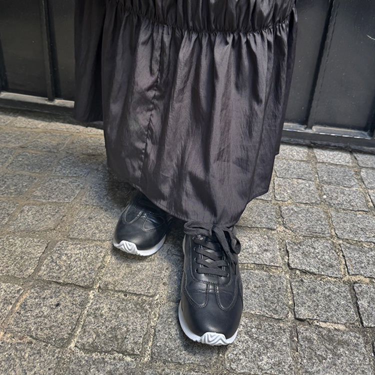 シューズインクローゼット Shoes in Closet -シュークロ- 軽量 フラットソール レースアップスニーカー 995 （ブラック） ブラック