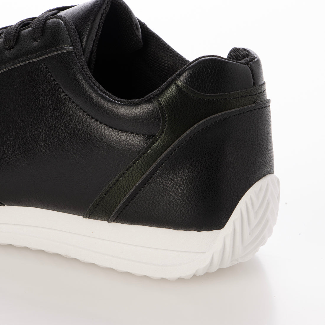 シューズインクローゼット Shoes in Closet -シュークロ- 軽量 フラットソール レースアップスニーカー 995 （ブラック） ブラック
