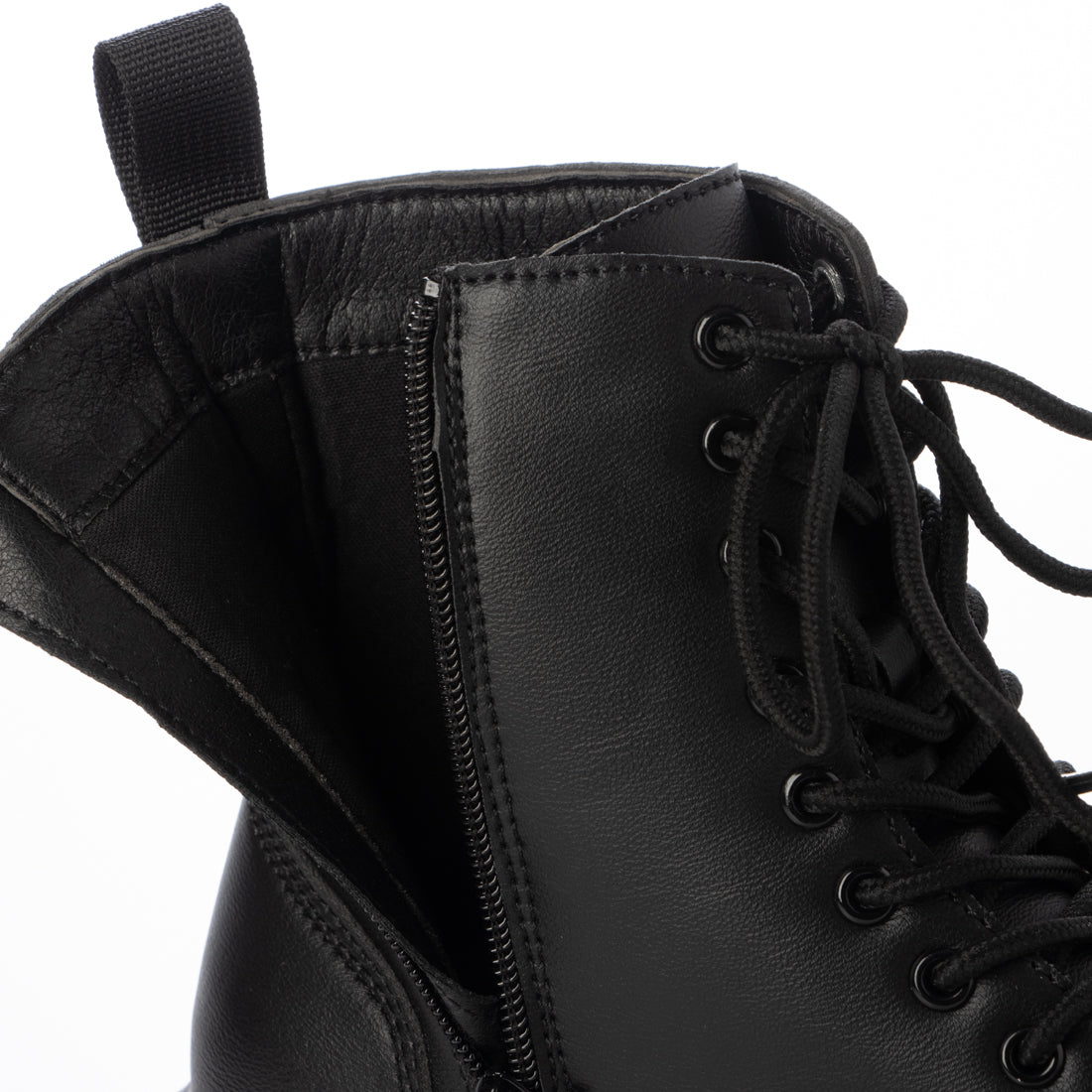 シューズインクローゼット Shoes in Closet -シュークロ- 軽量厚底 プラットフォーム シンプル レースアップ ブーツ 2459（ブラック） ブラック