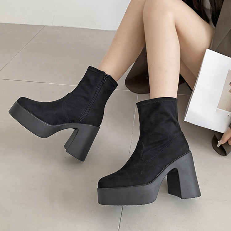 シューズインクローゼット  Shoes in Closet -シュークロ- 厚底 チャンキーヒール スタイリッシュ ショートブーツ 1847 （ブラック/スエード） ブラック/スエード