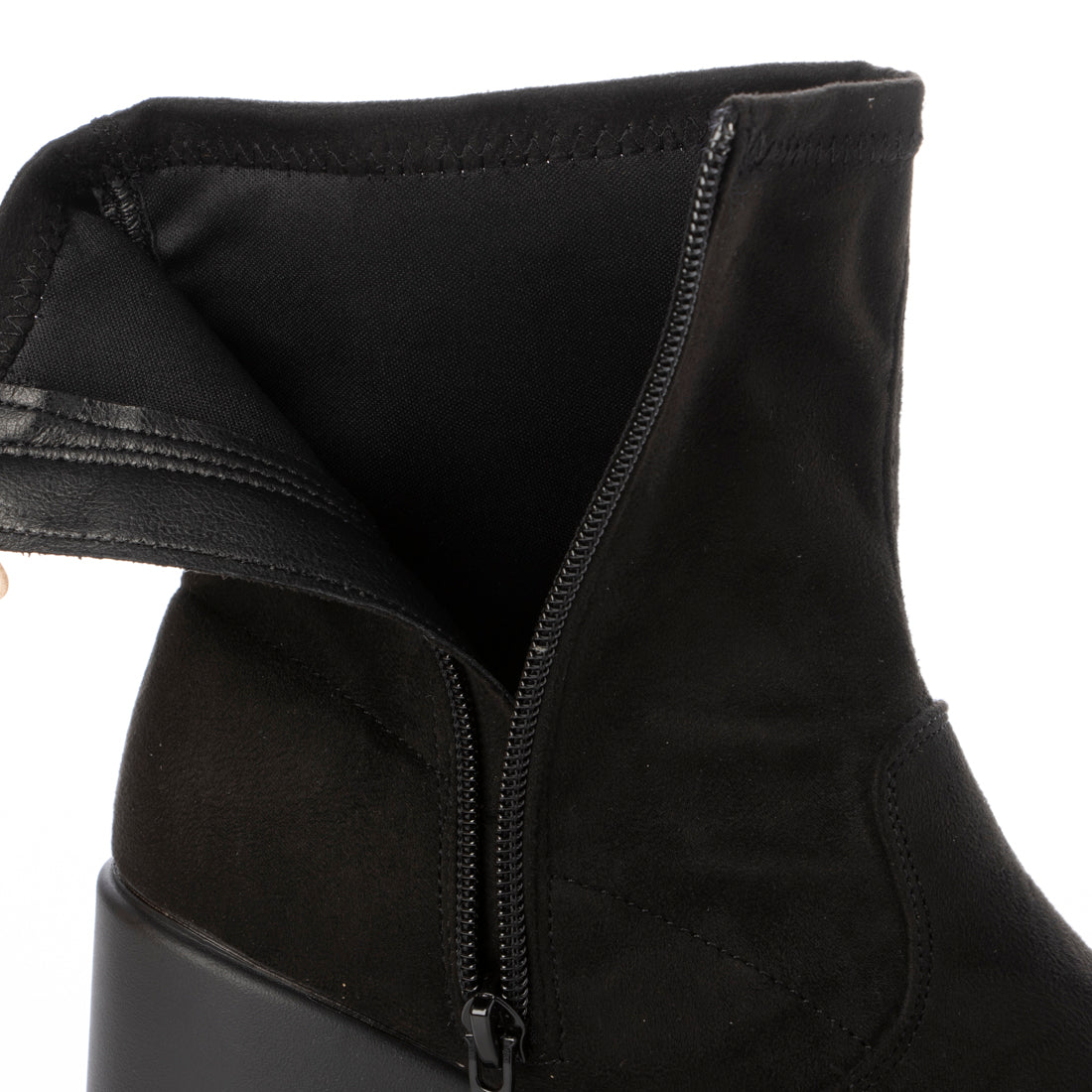 シューズインクローゼット  Shoes in Closet -シュークロ- 厚底 チャンキーヒール スタイリッシュ ショートブーツ 1847 （ブラック/スエード） ブラック/スエード
