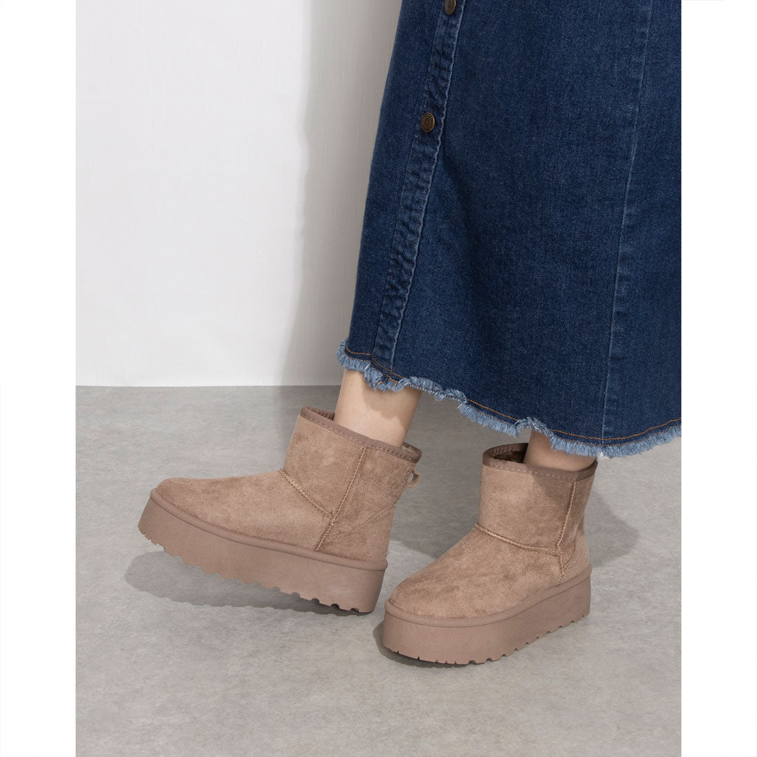 Shoes in Closet -Shoe Closet- Thick sole platform plain sheepskin boots 6803