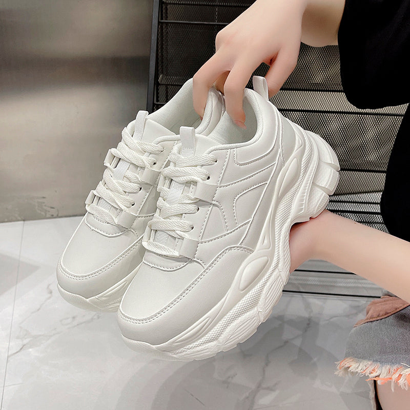 シューズインクローゼット  Shoes in Closet -シュークロ- 軽量厚底 ボリュームソール レースアップ スニーカー 2430 （ホワイト） ホワイト