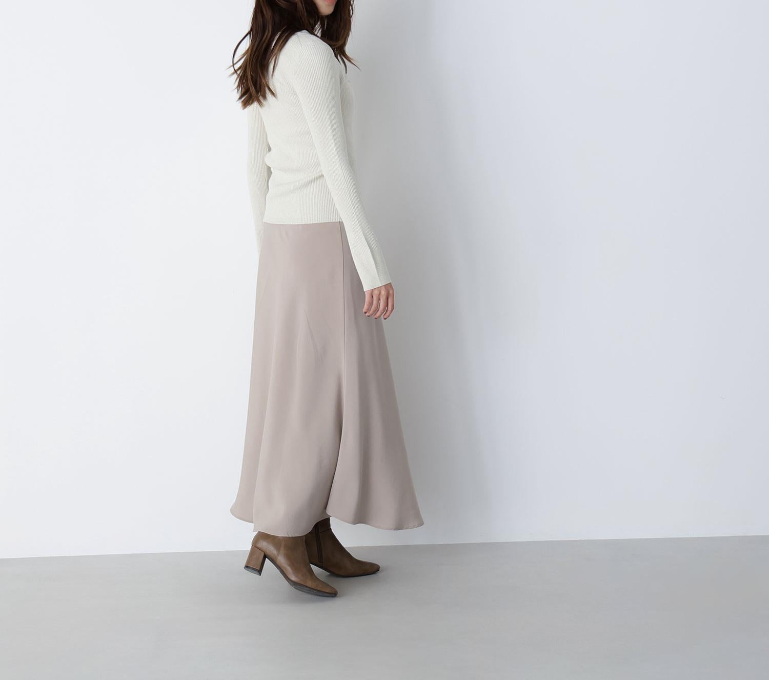 ピーチタッチナロースカート モカベージュ