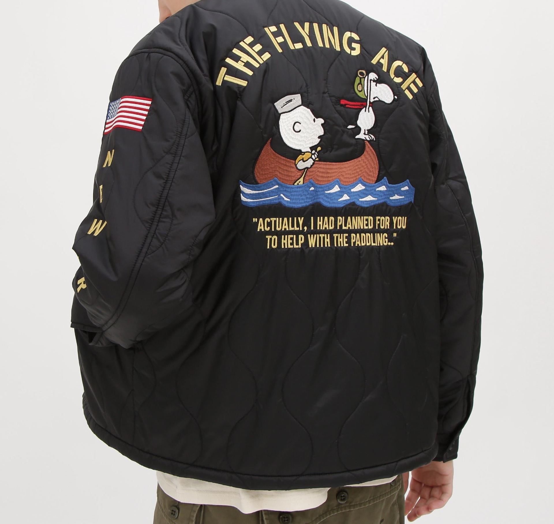 《AVIREX × PEANUTS》QUILTING JACKET ”FLYING ACE” ブラック