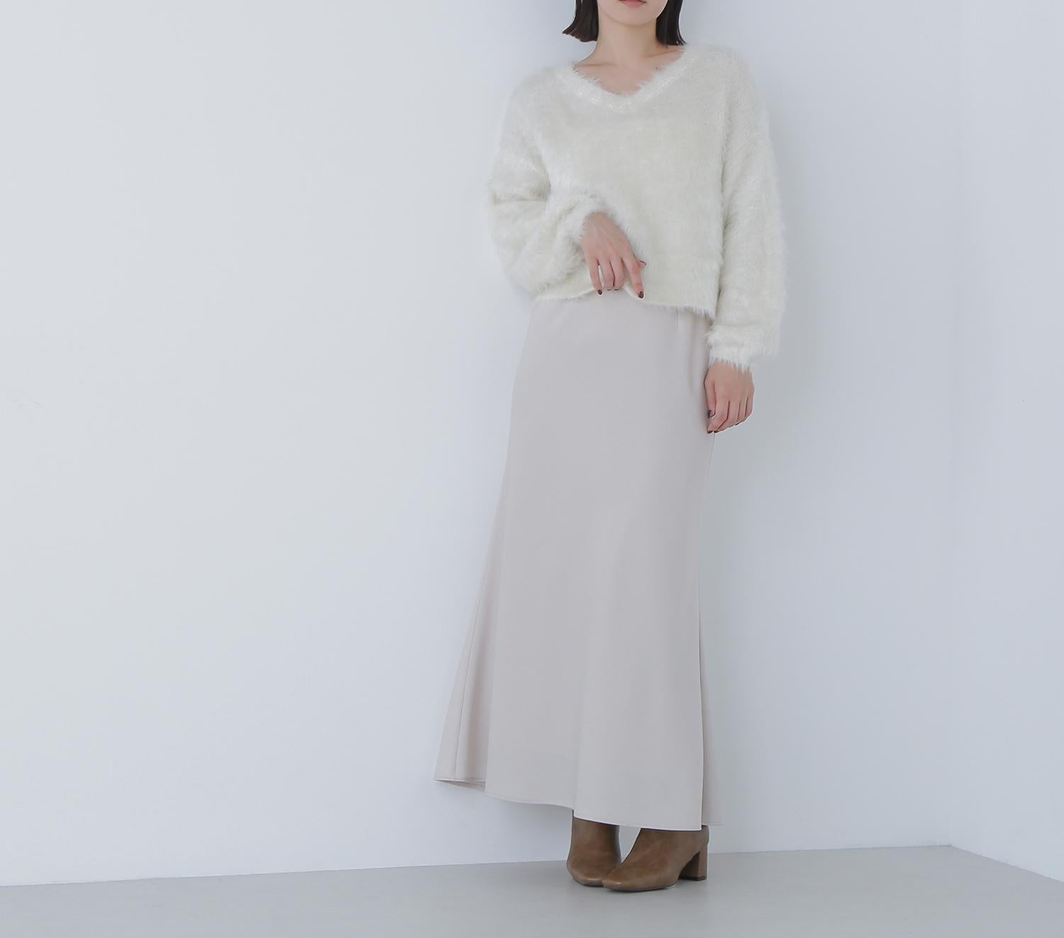 ヘアリーラメニットシリーズ Vネックニット オフ1