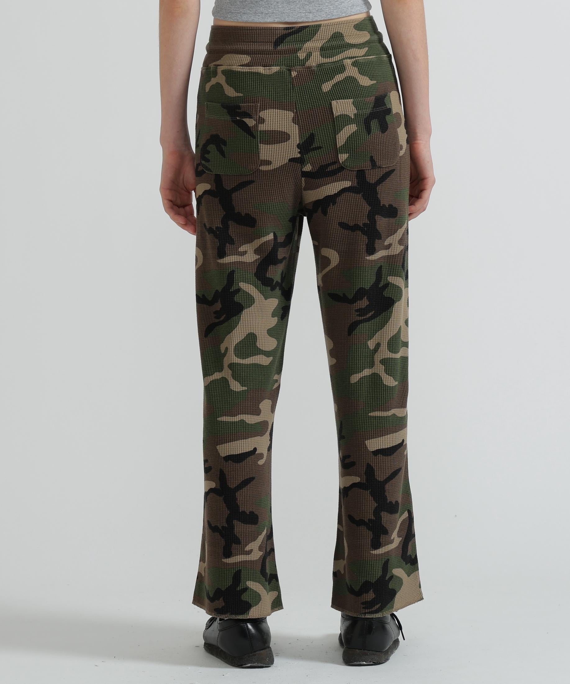 《直営店限定》CAMO WAFFLE PANTS オリーブカモ1