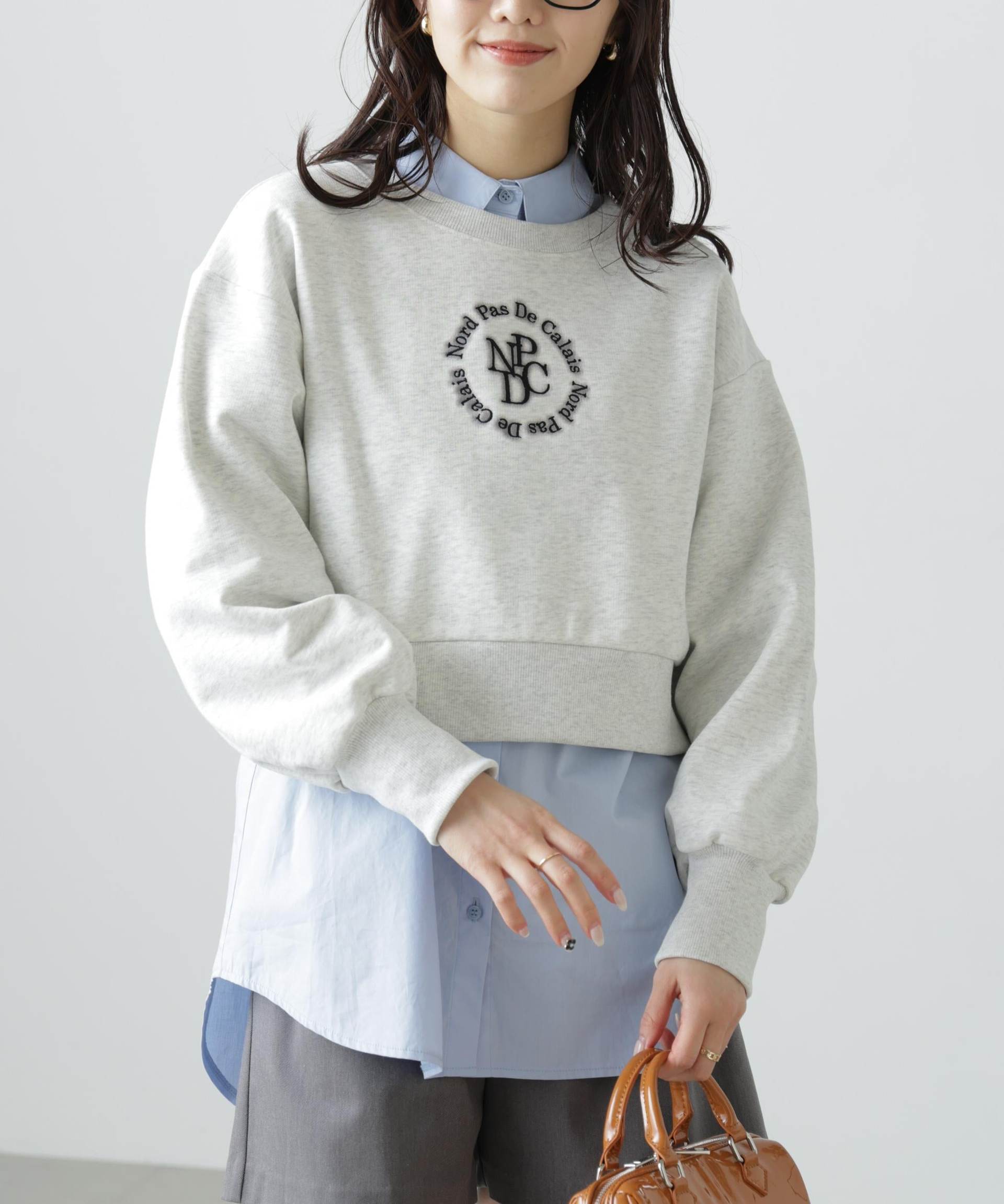 サークルロゴ刺繍ショート丈スウェット オートミール1
